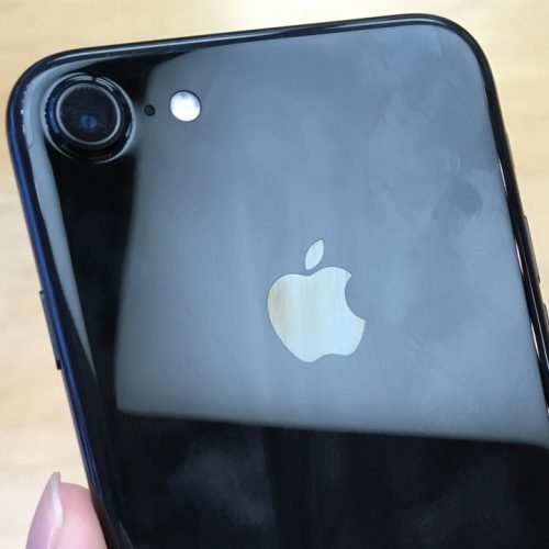 iPhone 7、ジェットブラックで良かった画像、後悔する画像