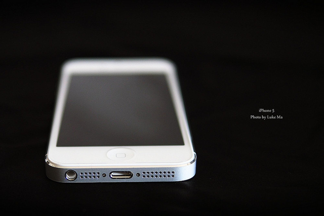 iPhone5Sの発売日は9月以降に？指紋認証の製造上の問題でー実績あるアナリストが予測