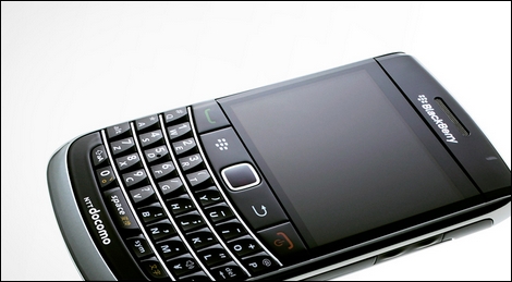 BlackBerry Bold 9700 – よりスリム＆コンパクトに。