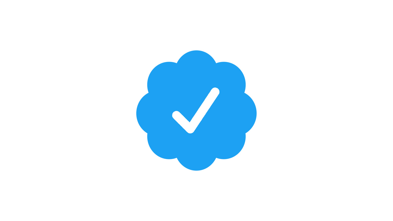 Twitter、公式アカウントから青バッジ取り上げ。4月1日から