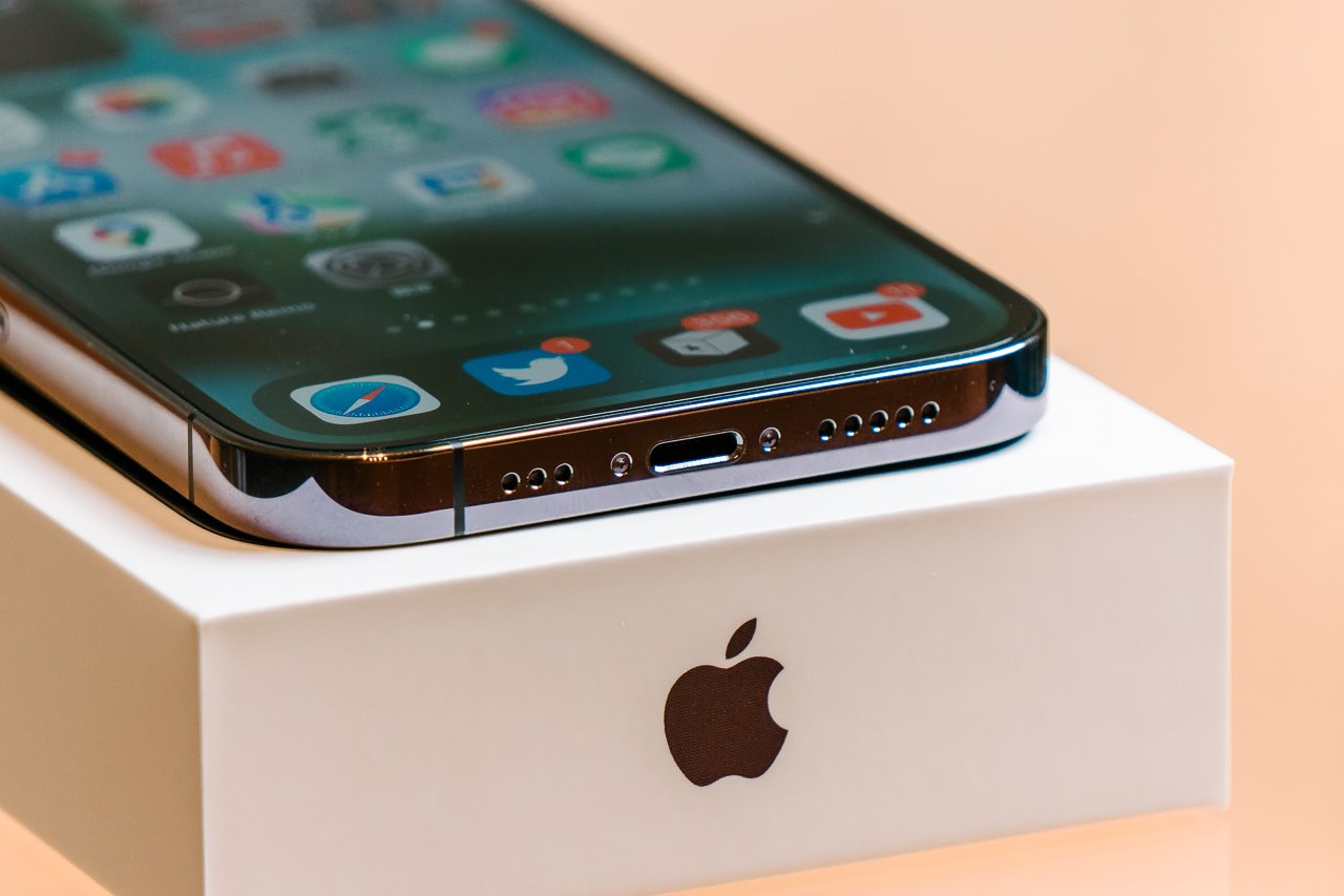 Apple、MFi認証のUSB-Cアクセサリ量産か。MFiなしケーブルはiPhone 15の充電速度を制限する？