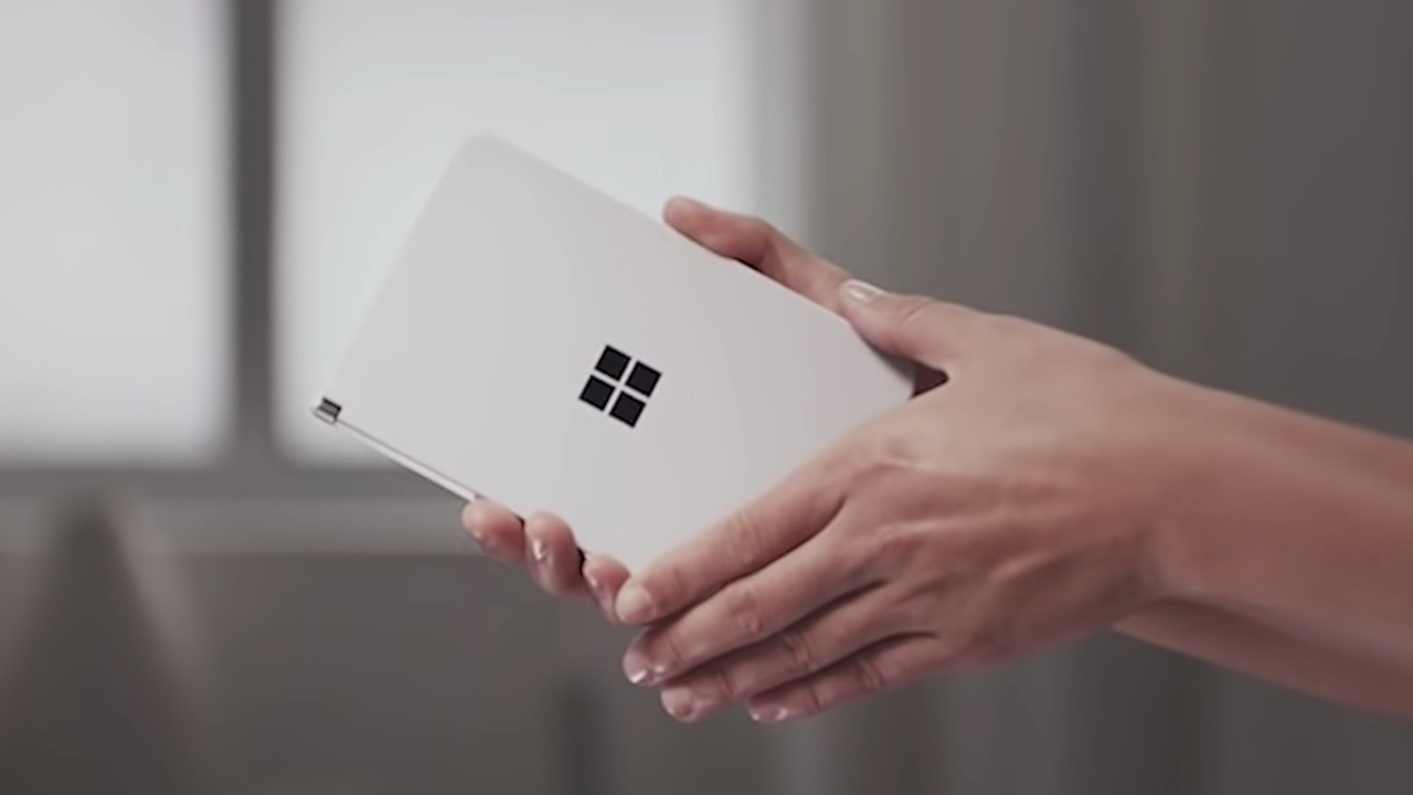 2画面スマホ「Surface Duo」の発売日は8月5日までに？