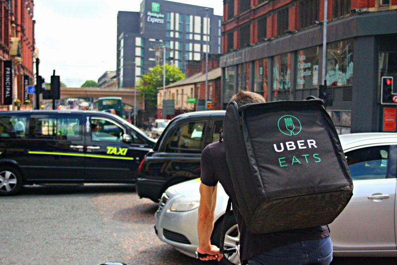 Uber Eats、月額980円のサブスクを日本で提供か